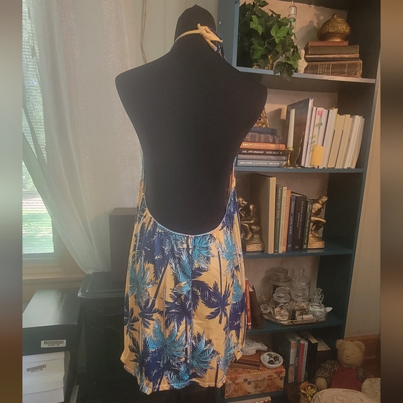 BOGO! 3 plus size dresses or swim cover ups - Picture 6 of 7